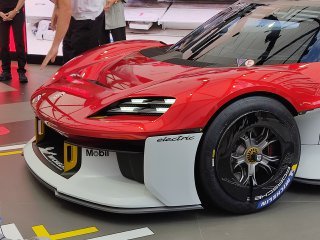 Porsche Mission R - Salone di Monaco 2021