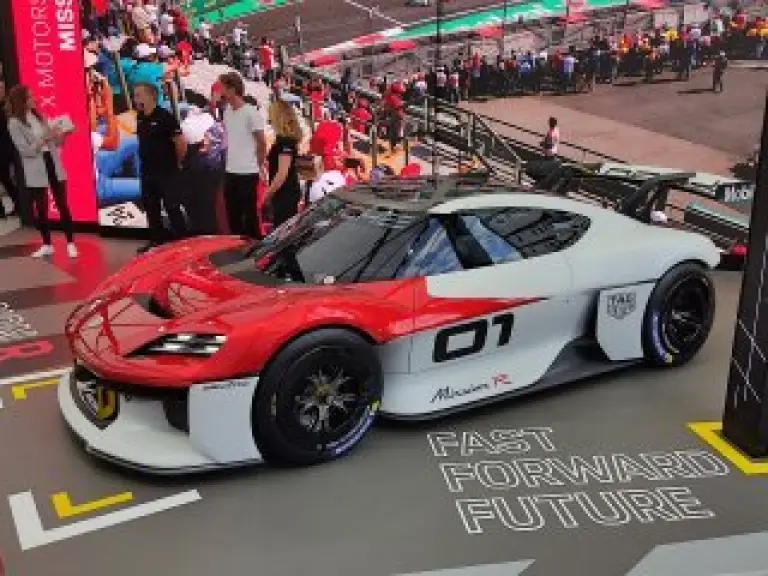 Porsche Mission R - Salone di Monaco 2021 - 5