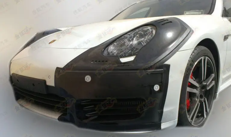 Porsche Panamera 2014 - Foto spia 02-04-2013 - 2