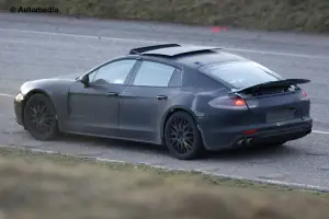 Porsche Panamera 2016 - Foto spia 05-11-2014