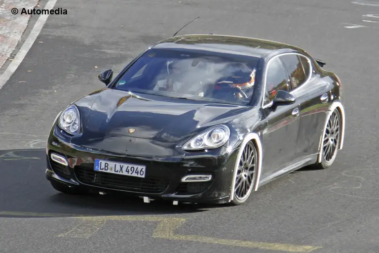 Porsche Panamera 2016 - Foto spia 31-10-2013 - 1