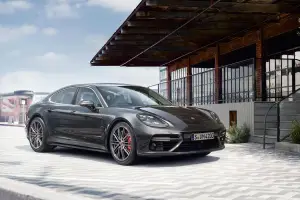 Porsche Panamera 2017