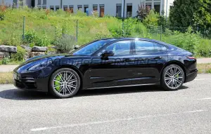 Porsche Panamera 2021 - Foto spia 02-08-2019