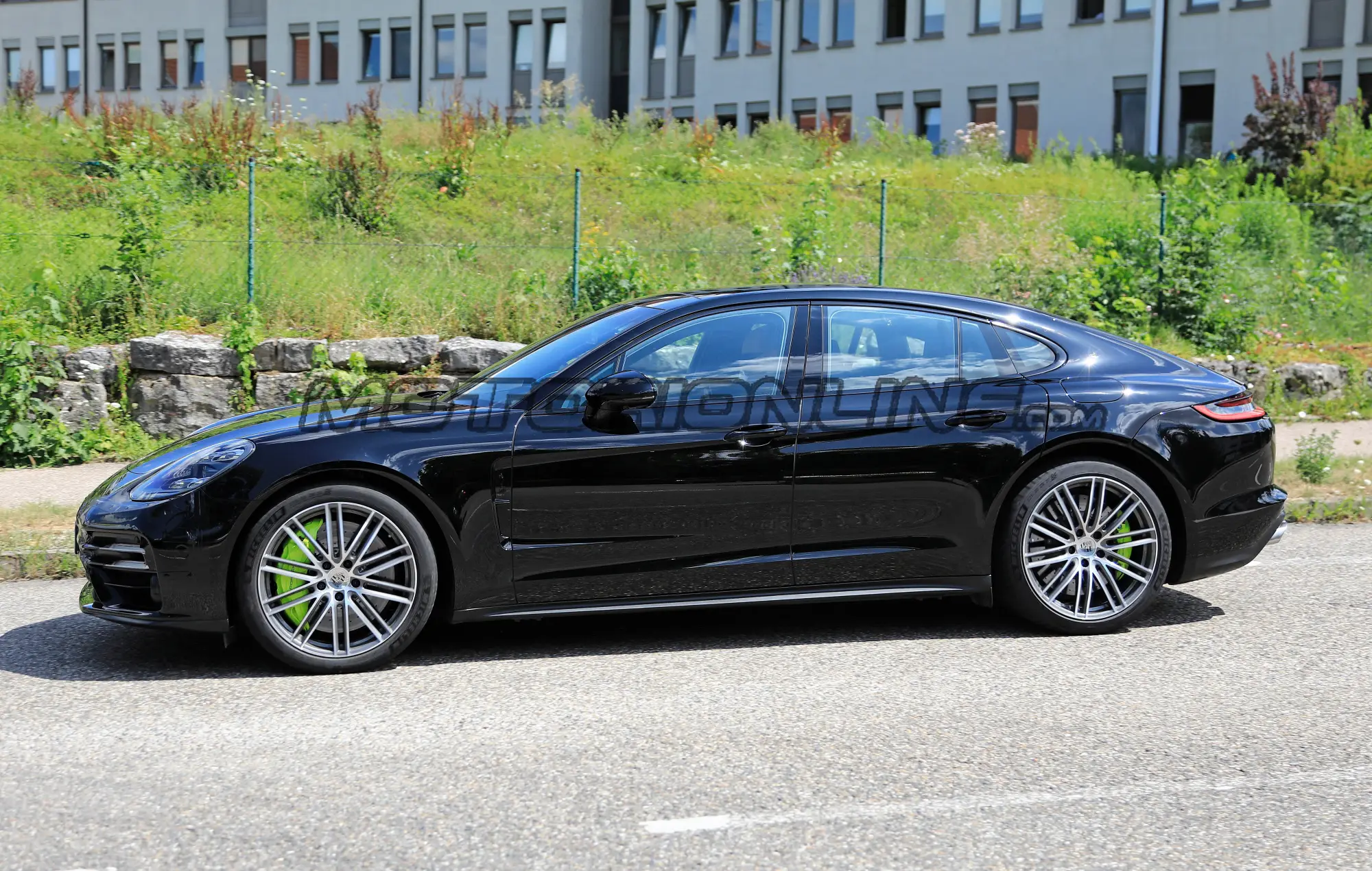 Porsche Panamera 2021 - Foto spia 02-08-2019 - 6