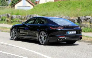 Porsche Panamera 2021 - Foto spia 02-08-2019