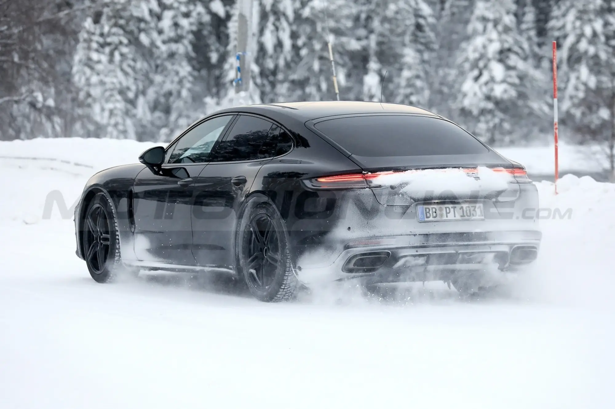 Porsche Panamera 2024 - Foto Spia 07-01-2022 - 5