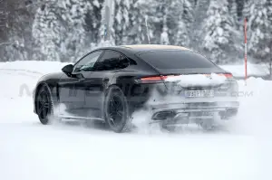 Porsche Panamera 2024 - Foto Spia 07-01-2022 - 5