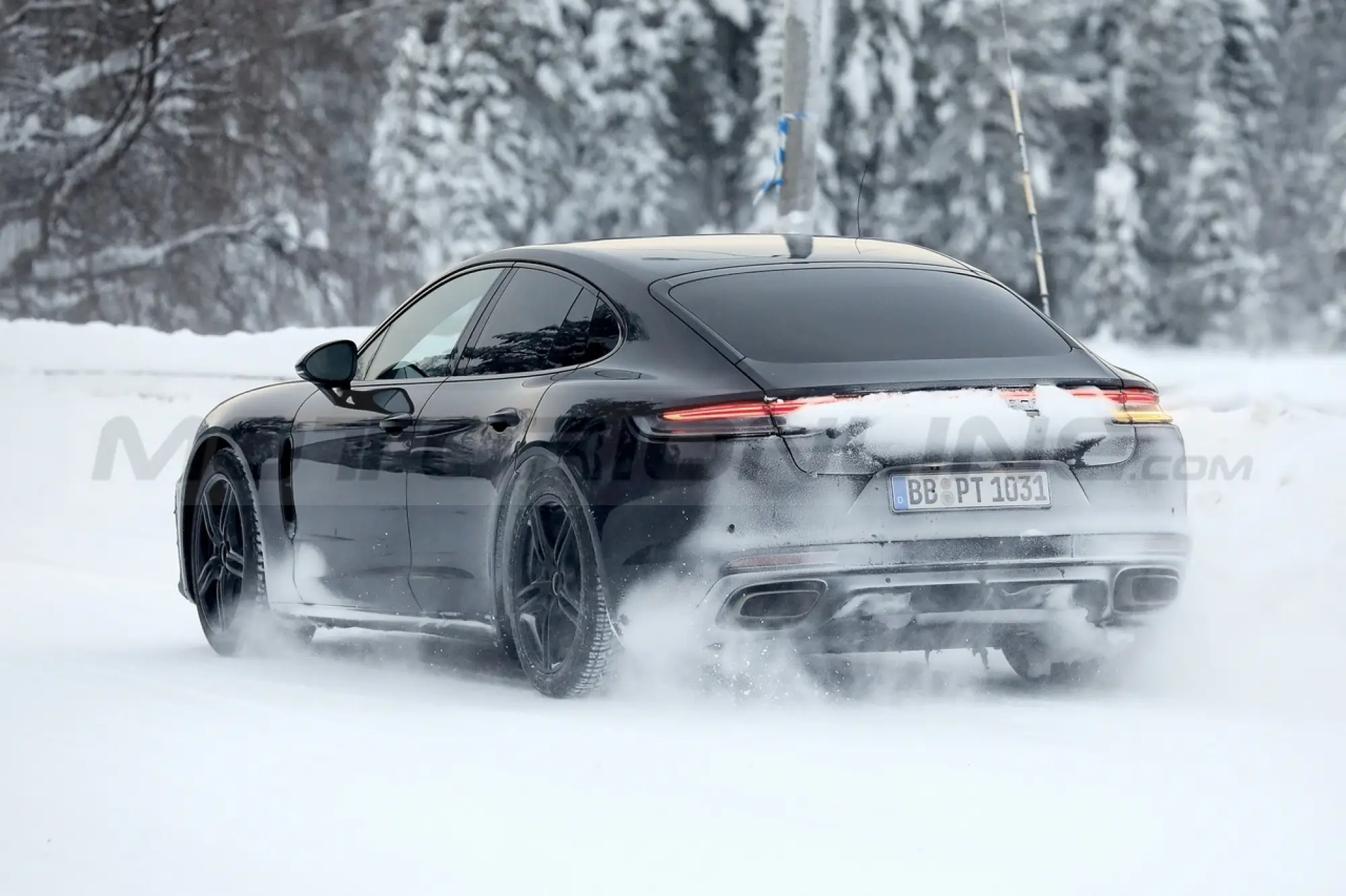Porsche Panamera 2024 - Foto Spia 07-01-2022 - 10