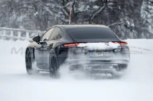 Porsche Panamera 2024 - Foto Spia 07-01-2022 - 1