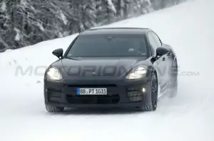 Porsche Panamera 2024 - Foto Spia 07-01-2022 - 6