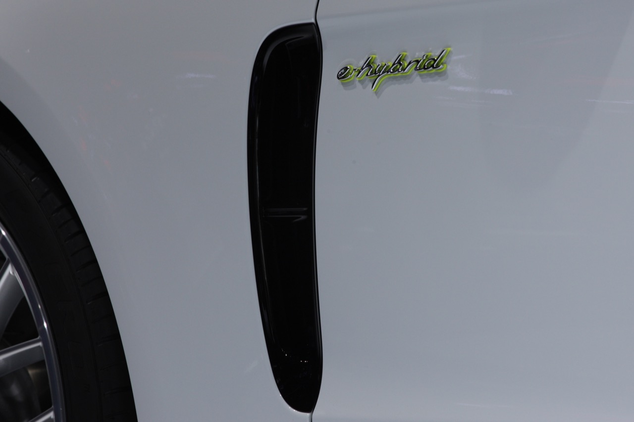 Porsche Panamera 4 E-Hybrid - Salone di Parigi 2016
