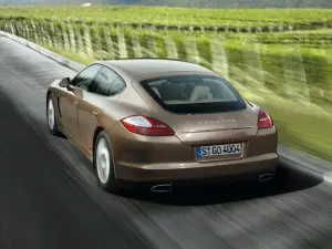 Porsche Panamera & Panamera 4