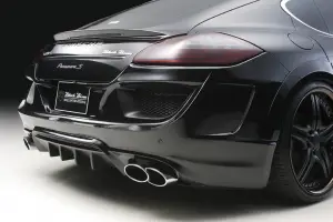 Porsche Panamera Black Bison by Wald International