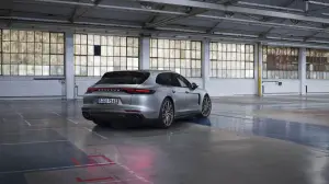 Porsche Panamera - completa la gamma ibrida plug-in - 1