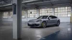 Porsche Panamera - completa la gamma ibrida plug-in - 8