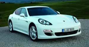 Porsche Panamera Diesel 2011