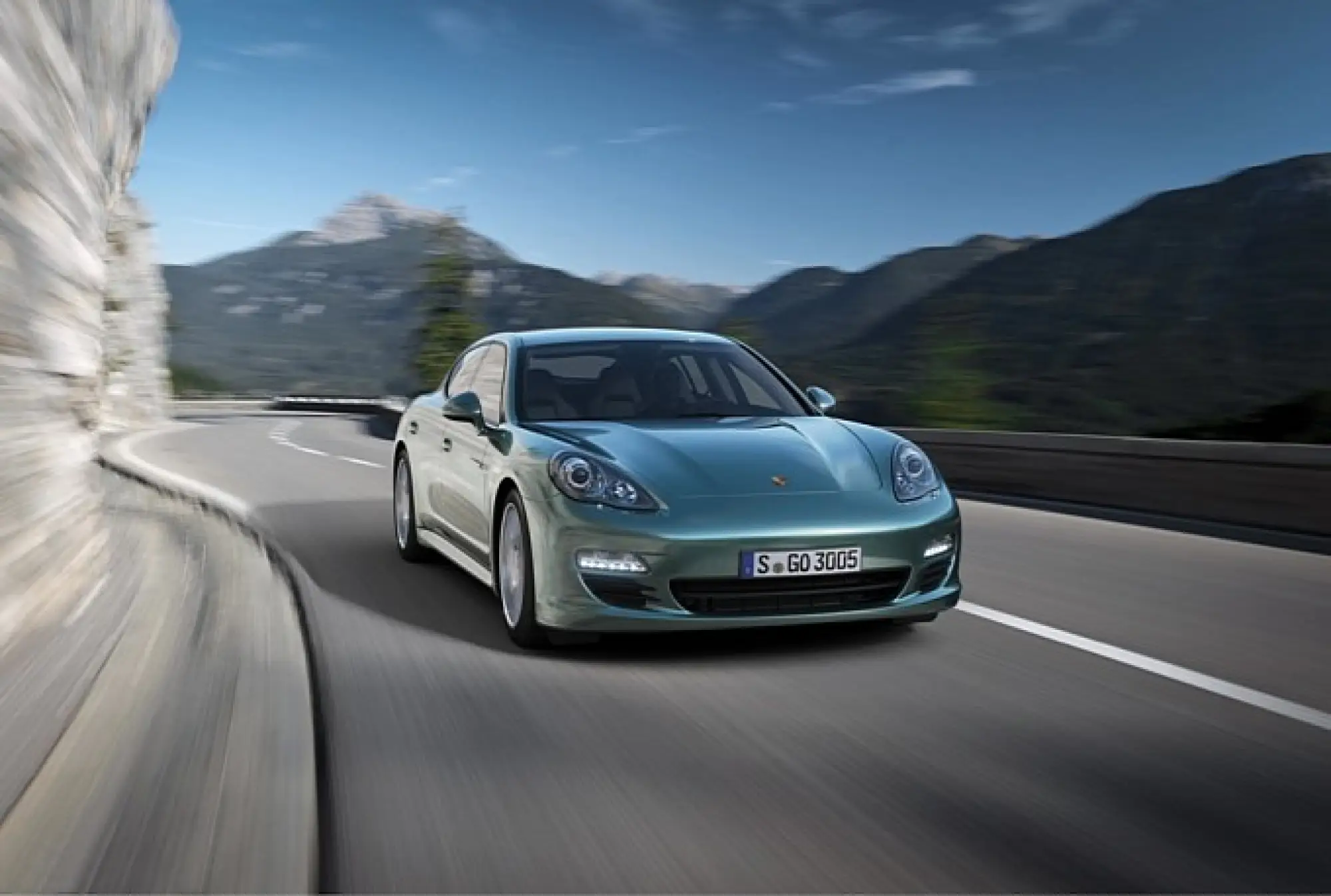 Porsche Panamera Diesel - 2