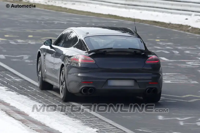 Porsche Panamera facelift - Foto spia 26-03-2013 - 5