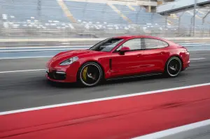 Porsche Panamera GTS e GTS Sport Turismo