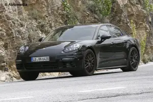 Porsche Panamera Hybrid - Foto spia 07-05-2015 - 3