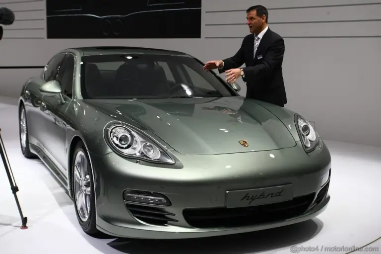 Porsche Panamera Hybrid Ginevra 2011 - 7