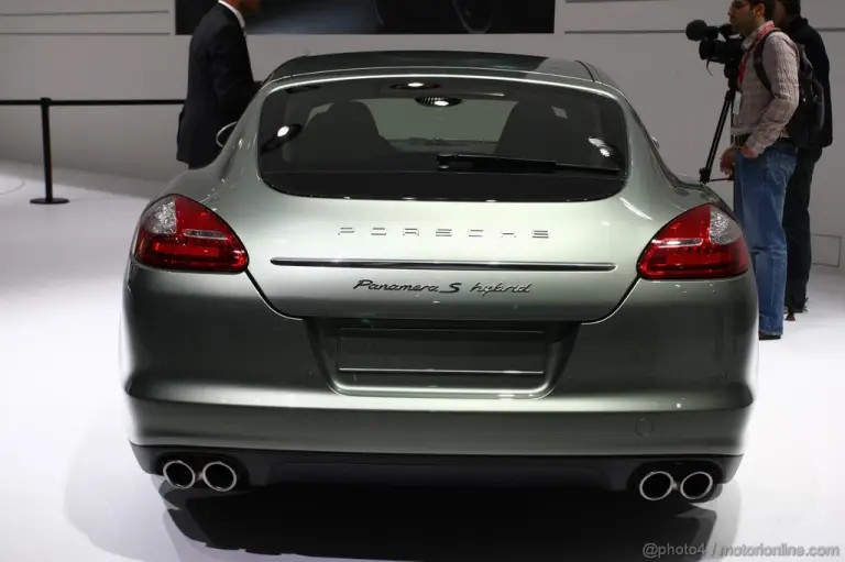 Porsche Panamera Hybrid Ginevra 2011 - 9