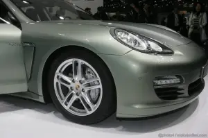 Porsche Panamera Hybrid Ginevra 2011 - 18