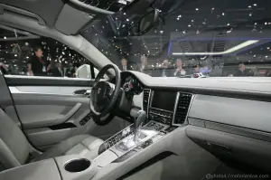 Porsche Panamera Hybrid Ginevra 2011 - 20