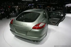 Porsche Panamera Hybrid Ginevra 2011 - 22