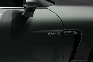 Porsche Panamera Hybrid Ginevra 2011 - 31