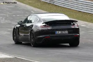 Porsche Panamera MY 2017 - Foto spia 25-03-2015