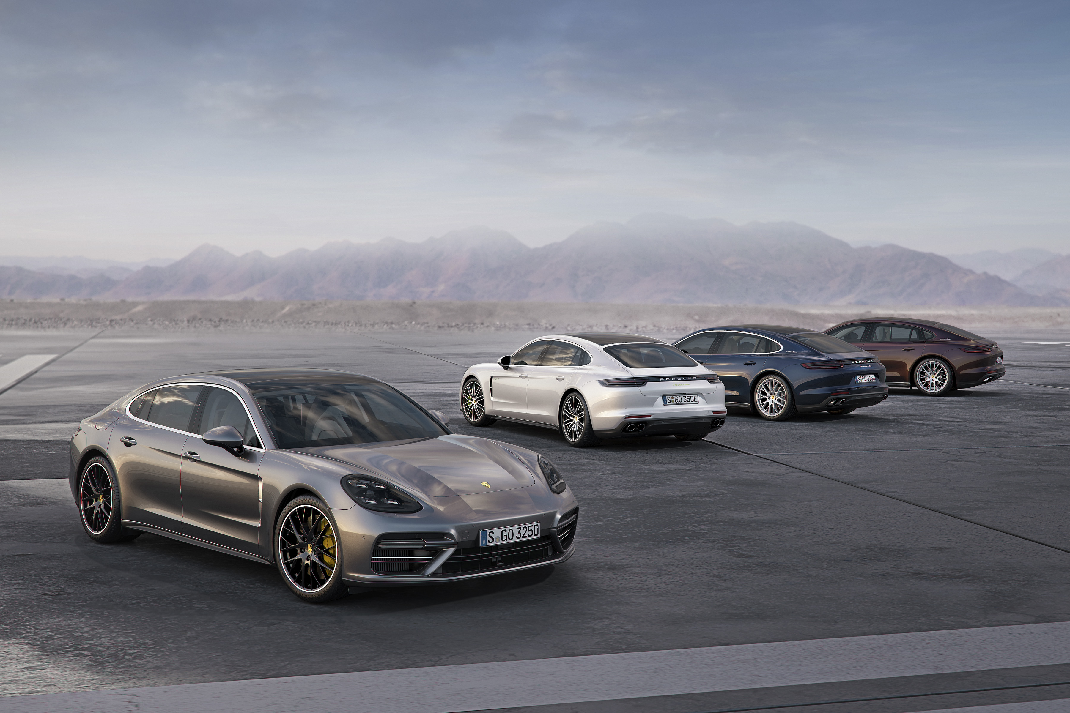 Porsche: Panamera Turbo Executive, Panamera 4 E-Hybrid Executive, Panamera 4S Executive, Panamera 4 Executive