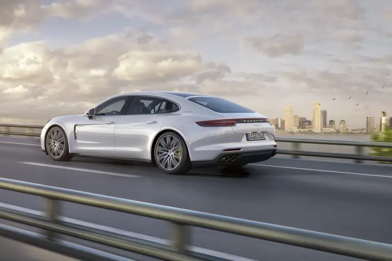 Porsche: Panamera Turbo Executive, Panamera 4 E-Hybrid Executive, Panamera 4S Executive, Panamera 4 Executive - 2