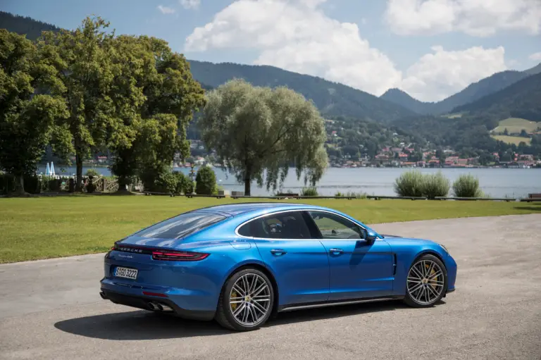 Porsche Panamera - primo contatto - 201