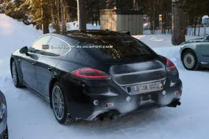 Porsche Panamera restyling foto spia - 1