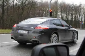 Porsche Panamera restyling spy - 3