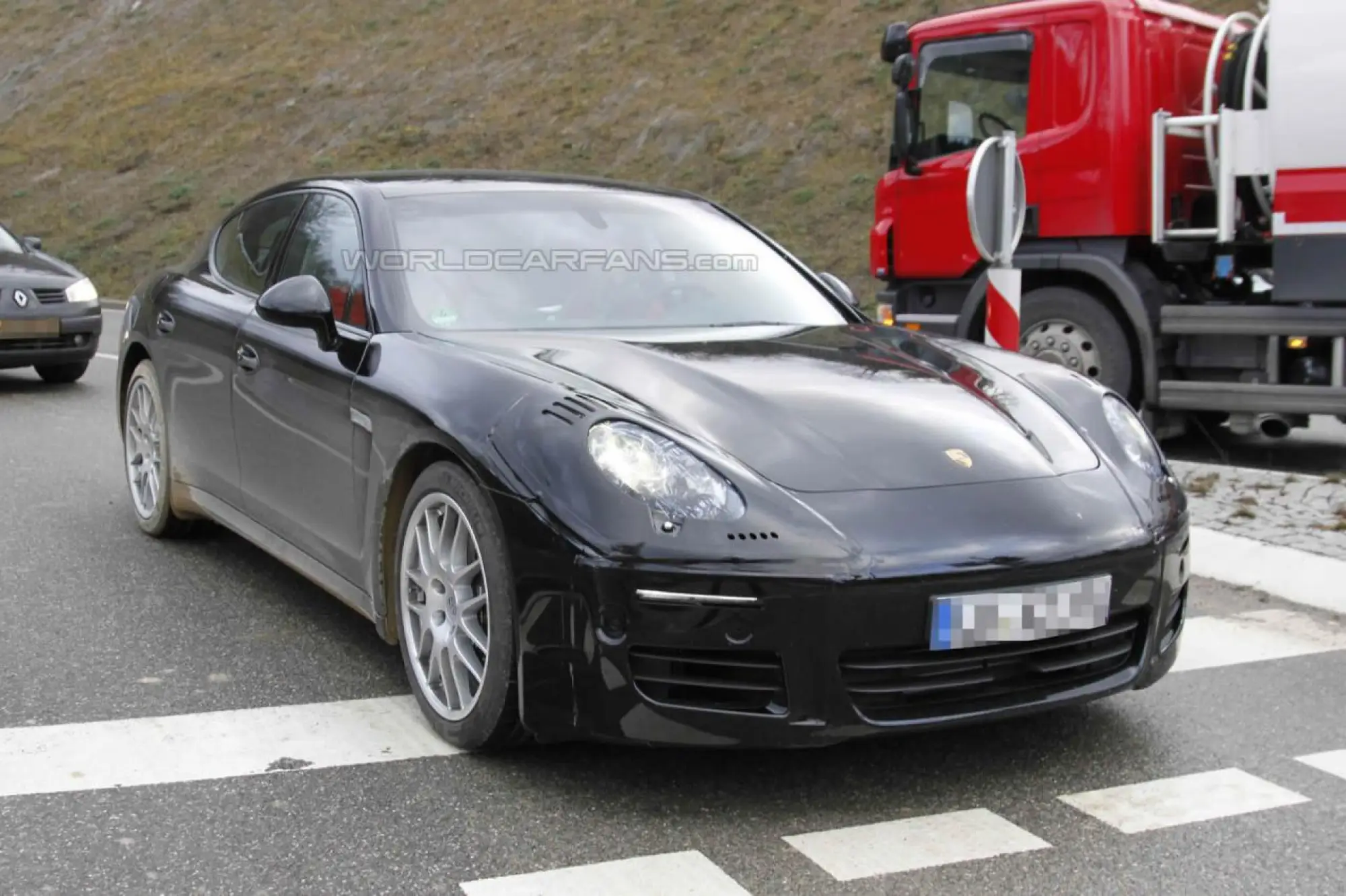Porsche Panamera restyling spy - 8