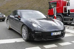 Porsche Panamera restyling spy - 8