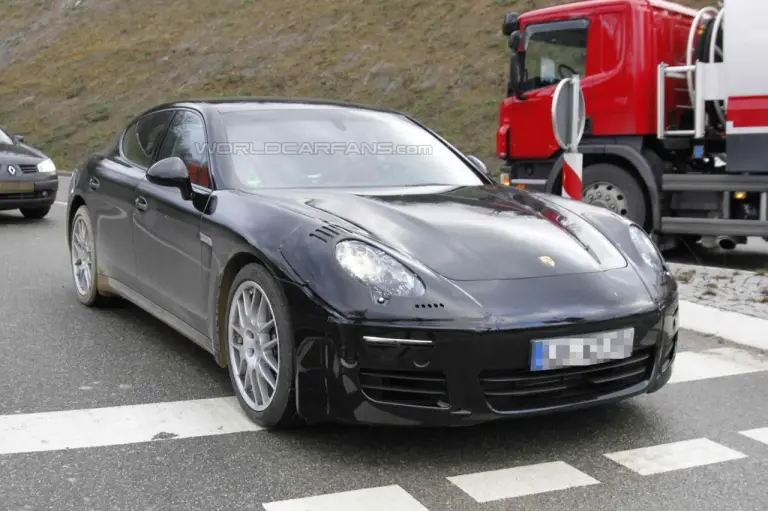 Porsche Panamera restyling spy - 8