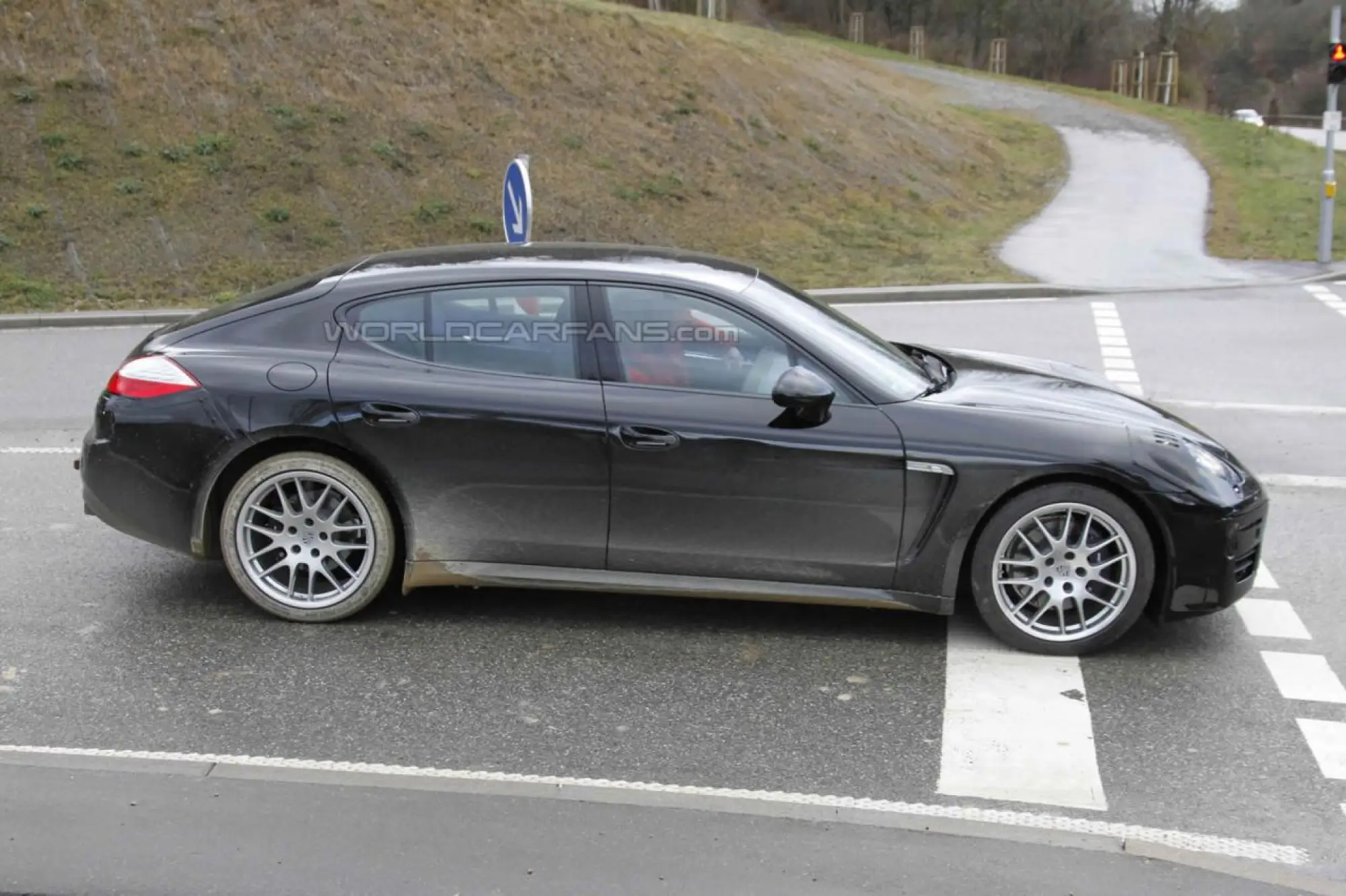 Porsche Panamera restyling spy - 9
