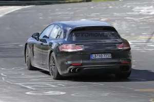 Porsche Panamera Shooting Brake - Foto spia 13-04-2016