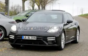 Porsche Panamera Sport Turismo 2020 - Foto spia 06-12-2019