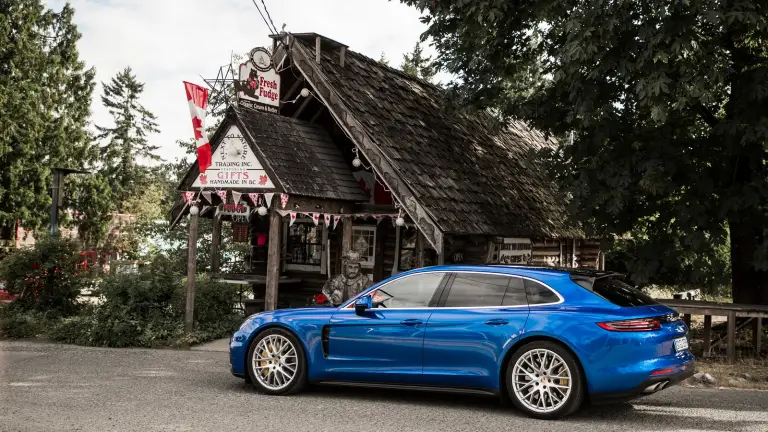 Porsche Panamera Sport Turismo e Turbo S E-Hybrid - 5