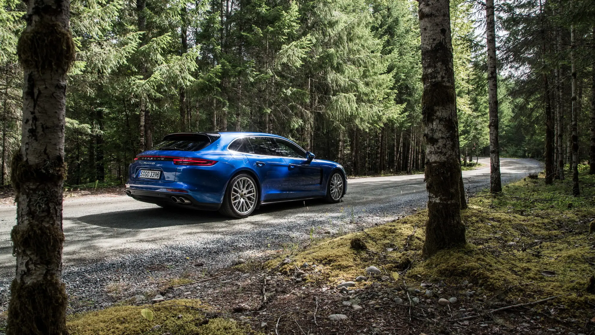 Porsche Panamera Sport Turismo e Turbo S E-Hybrid - 8