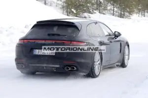 Porsche Panamera Sport Turismo facelift - Foto spia 31-3-2020