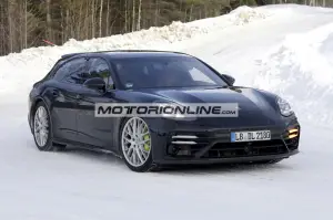 Porsche Panamera Sport Turismo facelift - Foto spia 31-3-2020