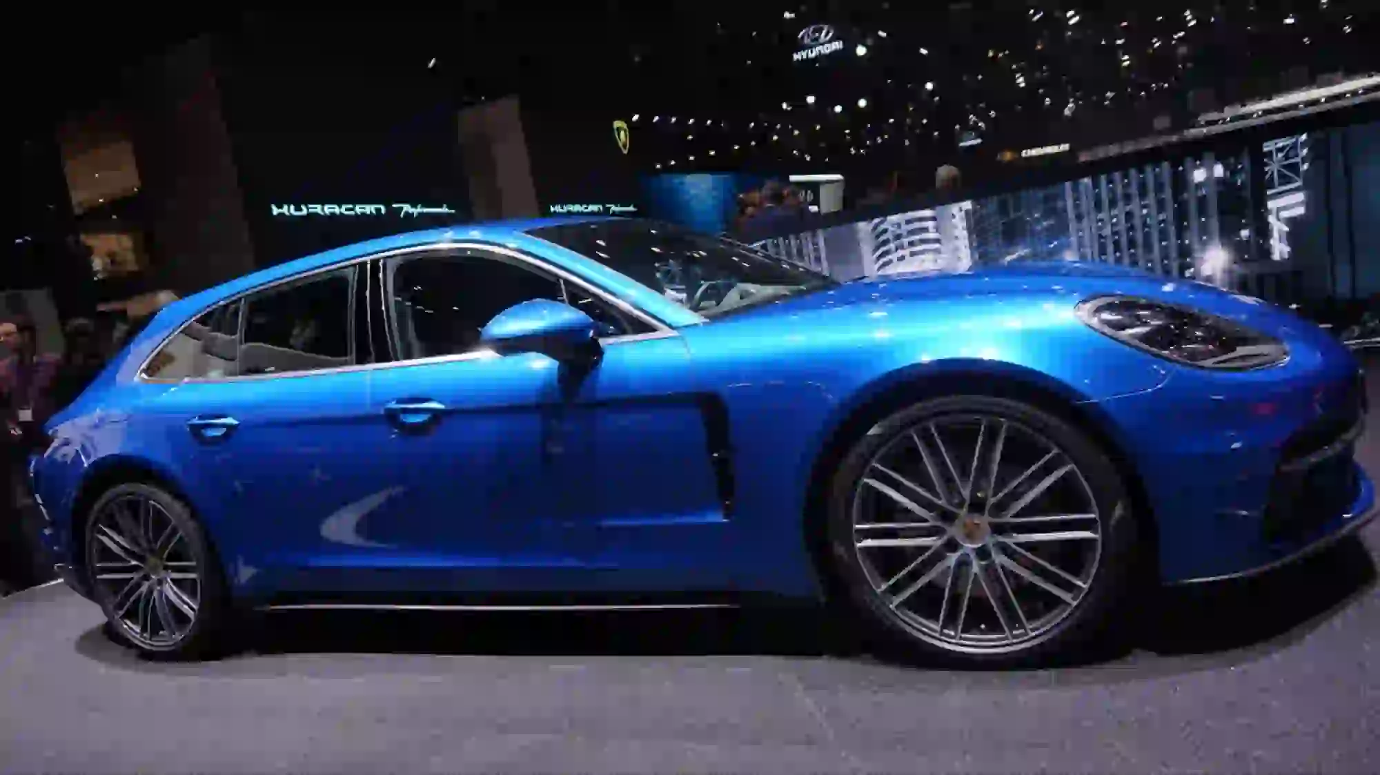 Porsche Panamera Sport Turismo - Salone di Ginevra 2017 - 4