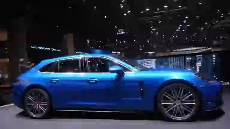 Porsche Panamera Sport Turismo - Salone di Ginevra 2017 - 5