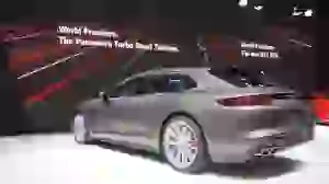 Porsche Panamera Sport Turismo - Salone di Ginevra 2017