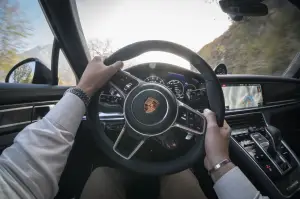 Porsche Panamera Sport Turismo Turbo S E-Hybrid - Prova su strada 2018